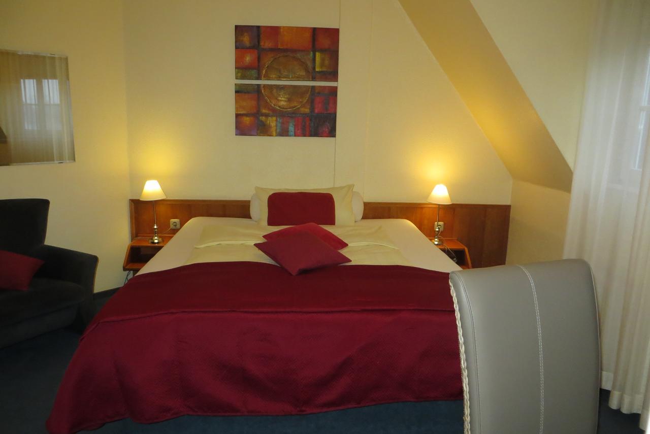 Burghotel Muenzenberg Esterno foto