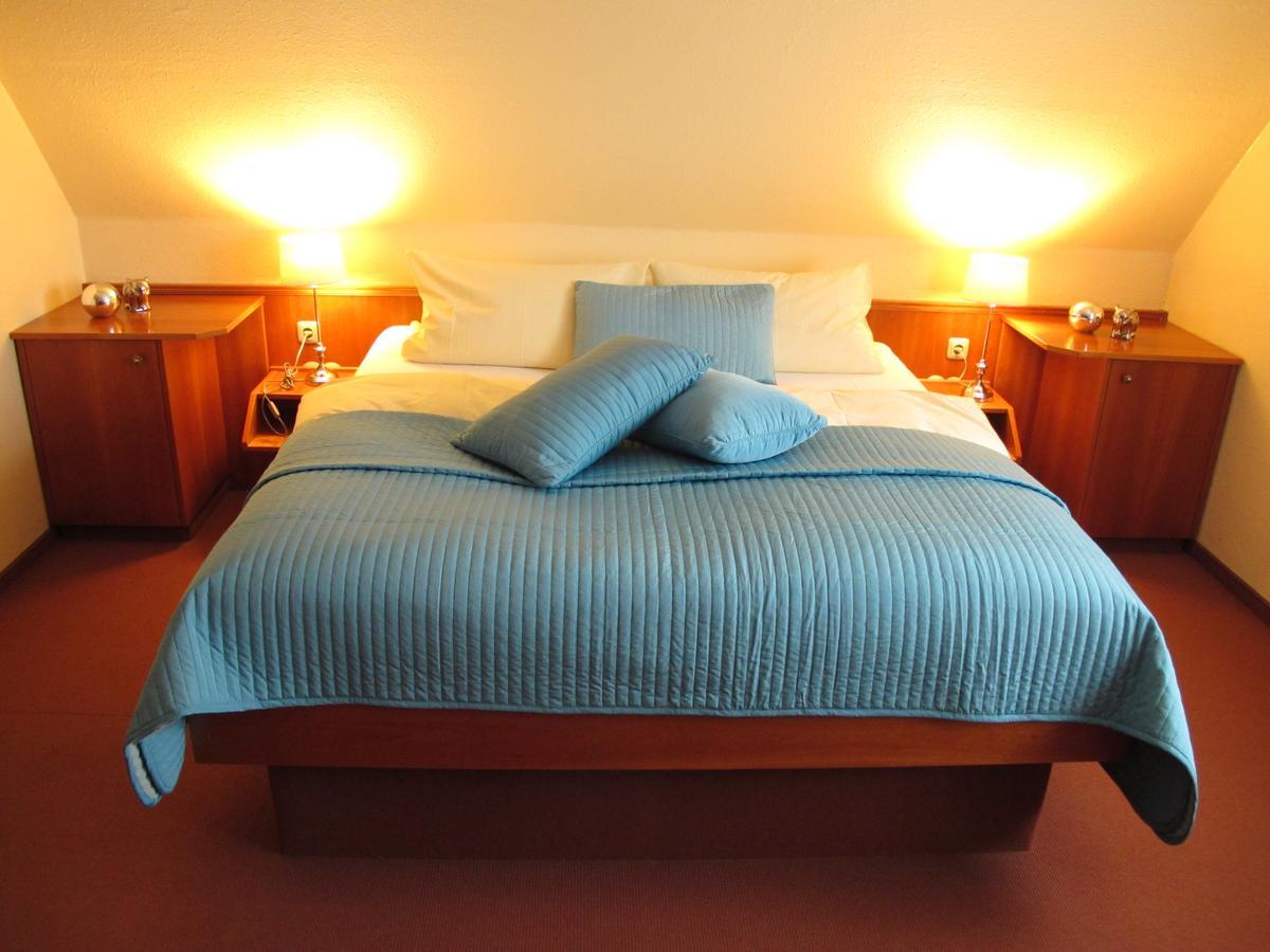 Burghotel Muenzenberg Esterno foto