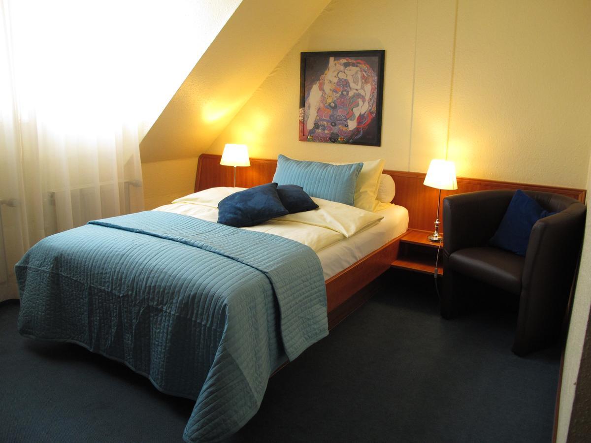 Burghotel Muenzenberg Esterno foto